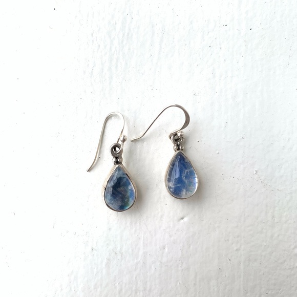 Sterling silver moonstone earrings - Picture 2 of 5